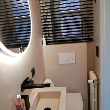 Apartment Nieuw App Met Tuin En Terras, Gratis Parking, Aan Zee, Vlakbij Brugge